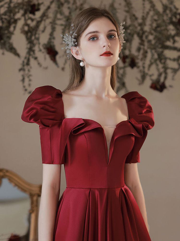 Burgundy-fomal-corset- dress- Vinava