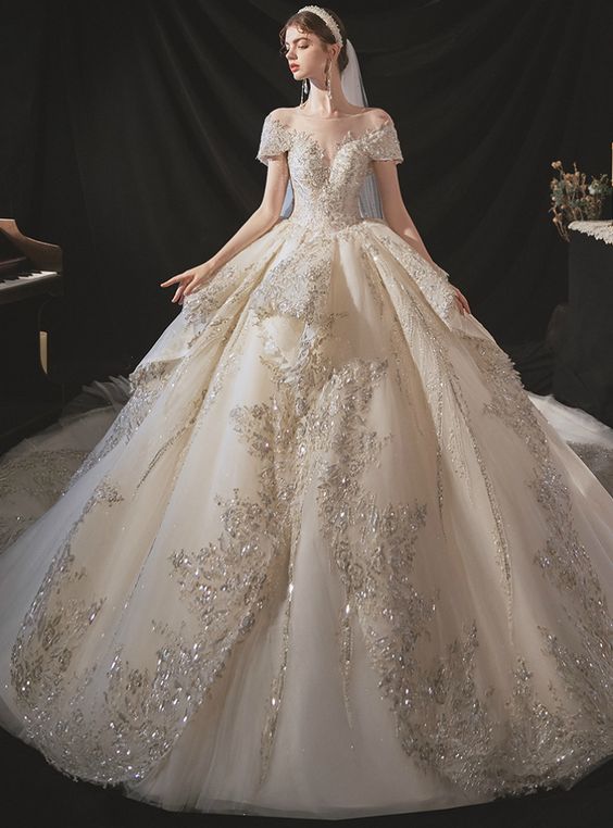 Cinderella Wedding Dress - Vinava