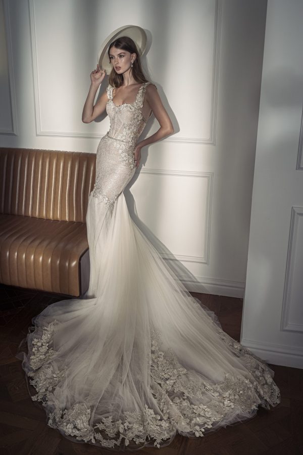 LA JOIE DE VIVRE WEDDING DRESS-vinava