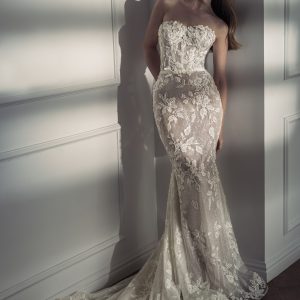 LA JOIE DE VIVRE WEDDING DRESS-vinava