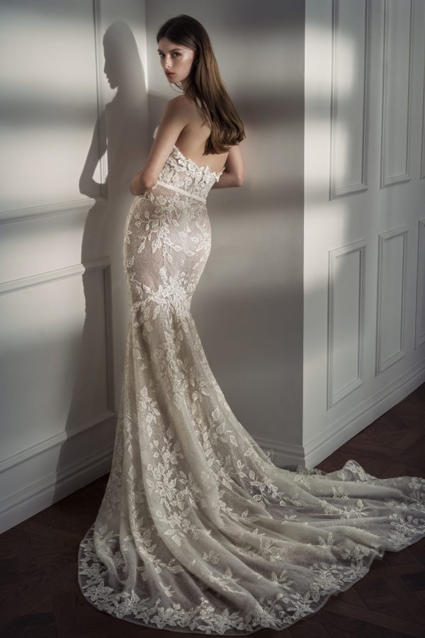 LA JOIE DE VIVRE WEDDING DRESS-vinava