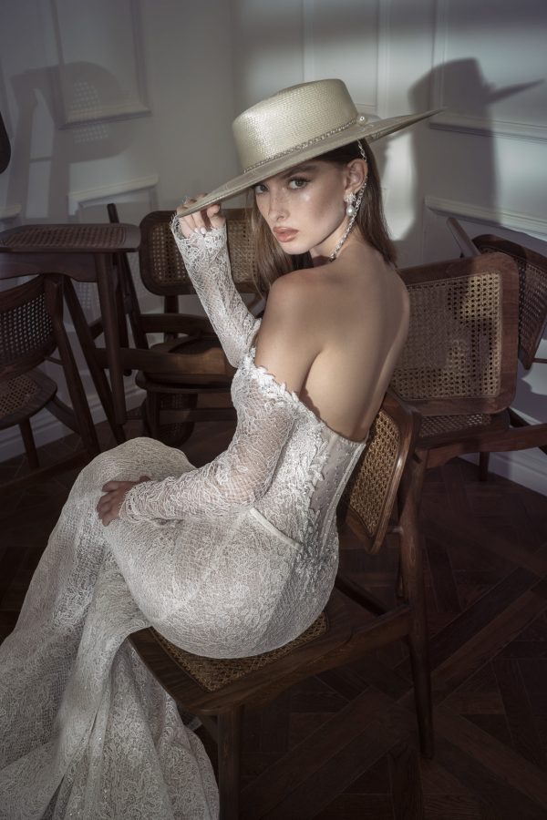 CUSTOM WEDDING DRESS-vinava