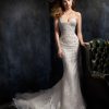 Backless wedding dress-vinava