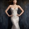 Backless wedding dress-vinava